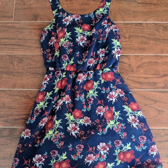 H&M Dresses & Skirts - Flower dress on SALE!!!